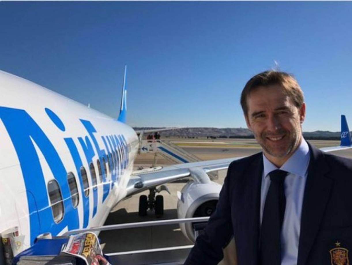 Palmarés como jugador:<br/>1 Recopa de Europa (1997)<br/>1 Liga española (1990)<br/>1 Copa del Rey (1997)<br/>4 Supercopas de España (1989, 1990, 1994, 1996). <br/><br/>Carrera como entrenador:<br/><br/>Rayo Vallecano (2003-2004), Castilla, filial del Real Madrid (2008-2009), Selección española Sub-19 (2010-2013), Selección española Sub-20 (2010-2014), Selección española Sub-21 (2012-2014), FC Oporto (2014-2016), Selección española absoluta (2016-2018), Real Madrid (2018-...).<br/>Palmarés como entrenador:<br/>1 Eurocopa Sub-19 (2012)<br/>1 Eurocopa Sub-21 (2013)