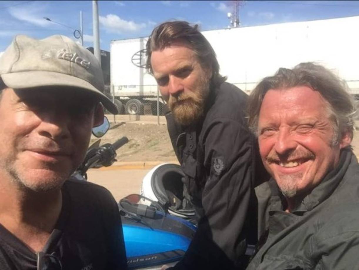 Esta nueva parte de su serie lo ha traído nuevamente a suelo hondureño. El primero en divisarlo fue el viajero Nómada Osgum, quien lo captó en la frontera de Honduras- Nicaragua por la aduana de Guasaule este 25 de noviembre.