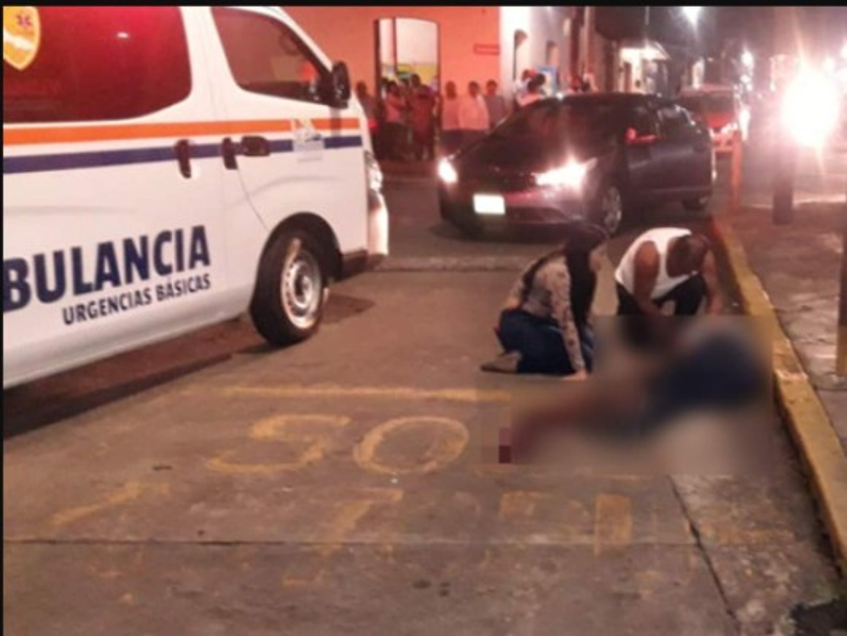 La zona fue acordonada por personal de la Fiscalía General, Policia Ministerial y Servicios Periciales realizaron las diligencias de ley.