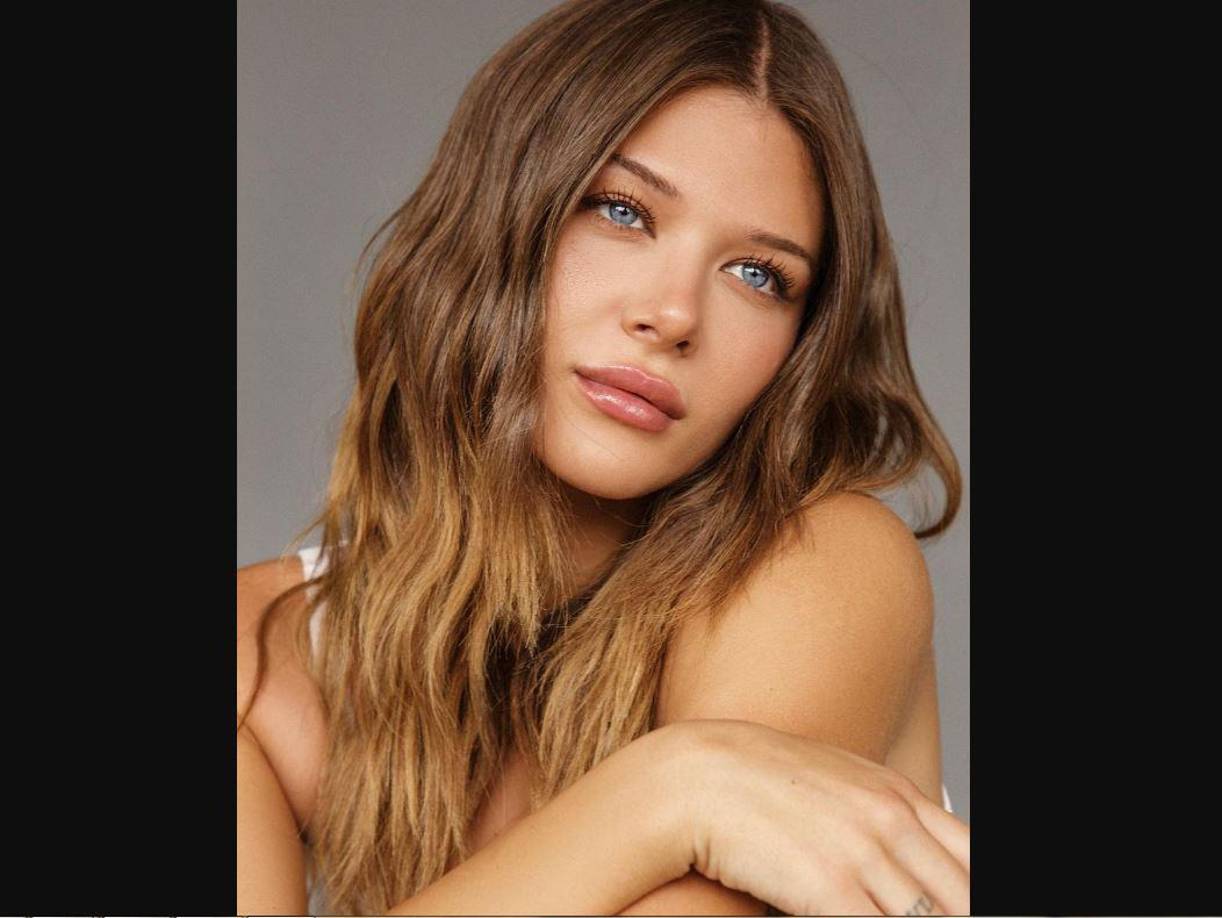 Victoria Lamas es modelo y actriz. Nacida el 24 de abril de 1999, Victoria Lamas es modelo y tiene más de 20.000 seguidores en su cuenta de Instagram. Según su biografía, ha firmado con Innovative Artists, Luber Roklin Entertainment y Natural Models LA. Es muy activa en sus cuentas de redes sociales.