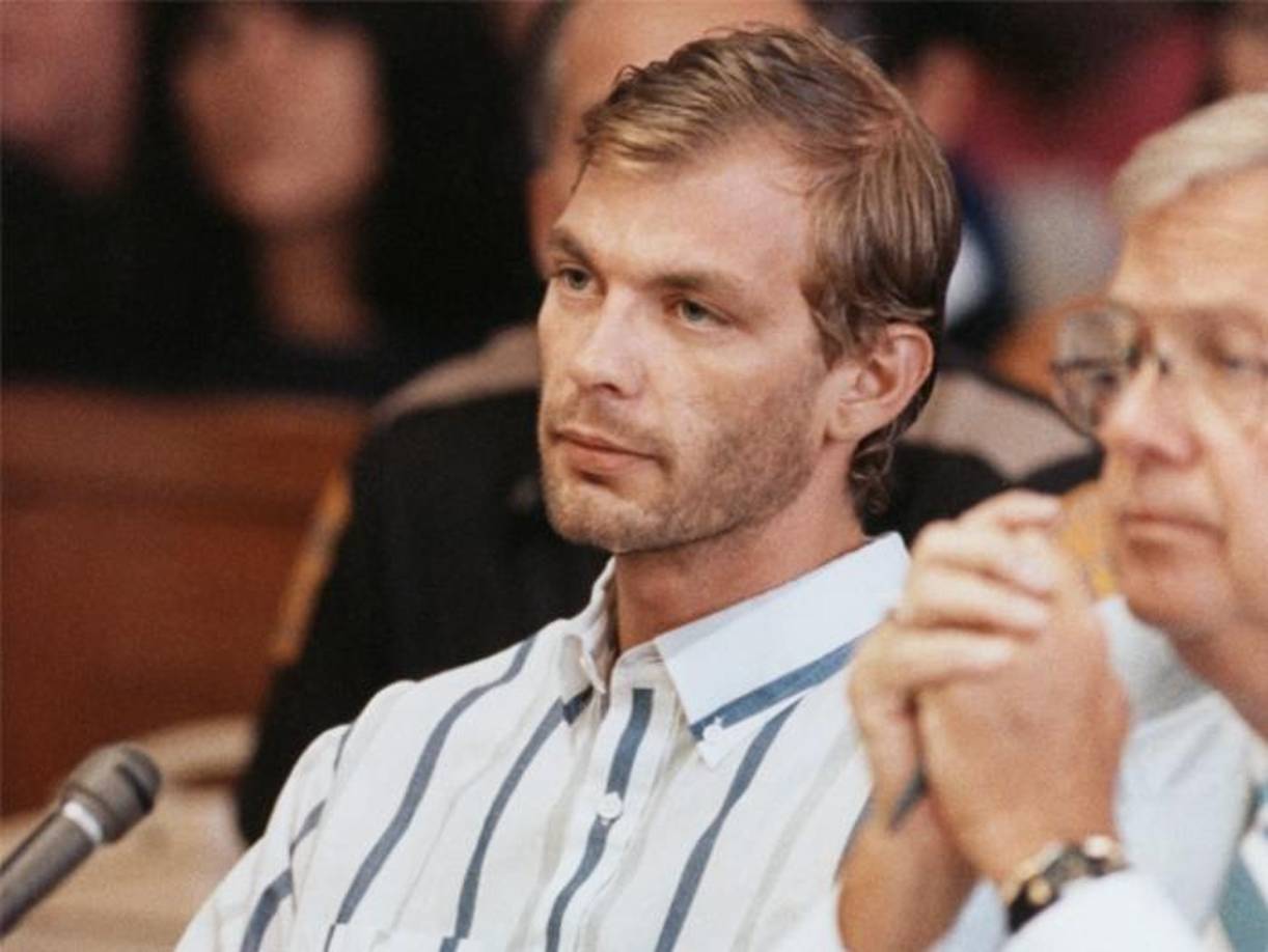 Jeff Dahmer también conocido como el Caníbal de Milwaukee o el Monstruo de Milwaukee falleció el 28 de noviembre de 1994.