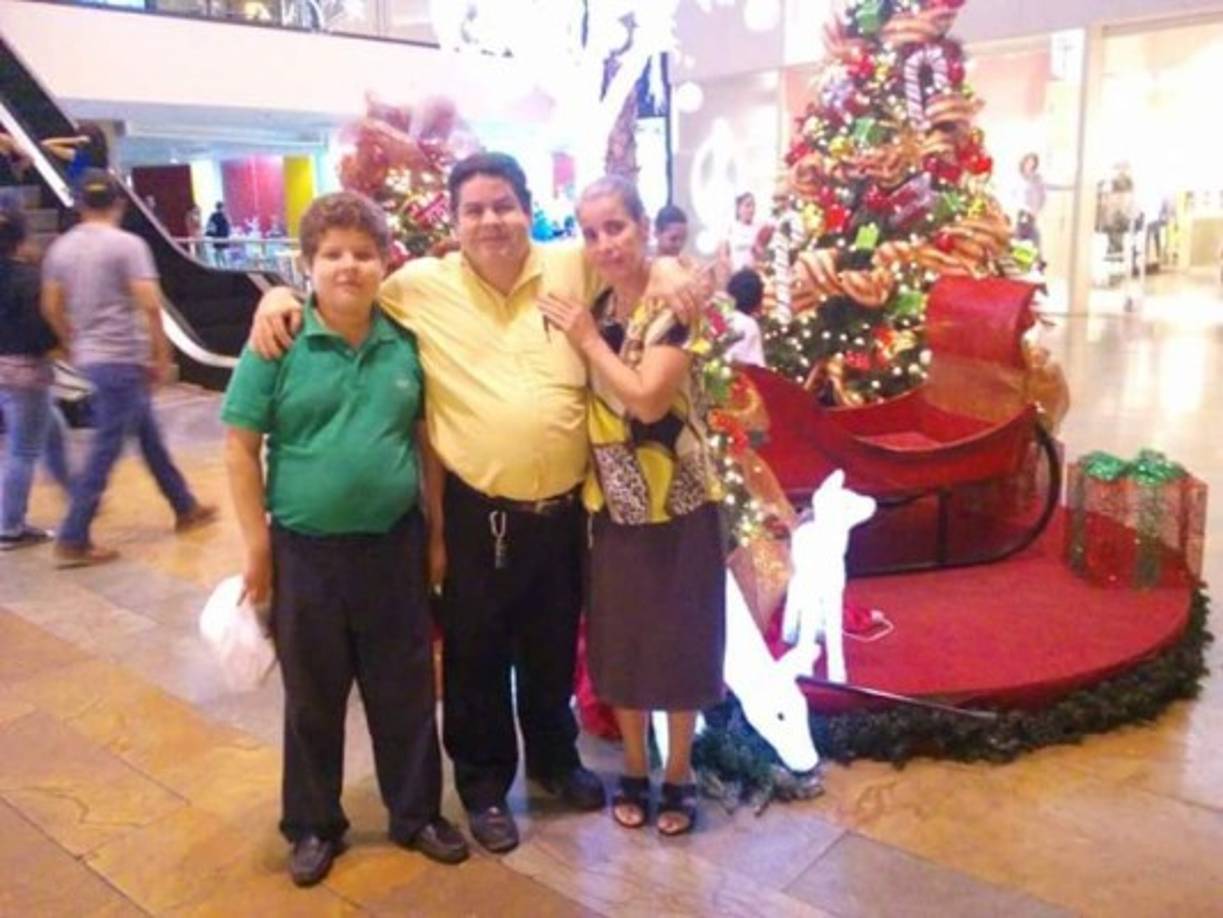 Jonathan Espinoza quiere ser presidente de Honduras.