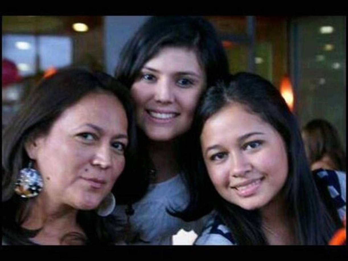 Keren nació el 26 de noviembre del 1995, un rato antes de que fuera universal el acceso al tratamiento que reduce en un 98 por ciento la transmisión del virus de madre a hijo.