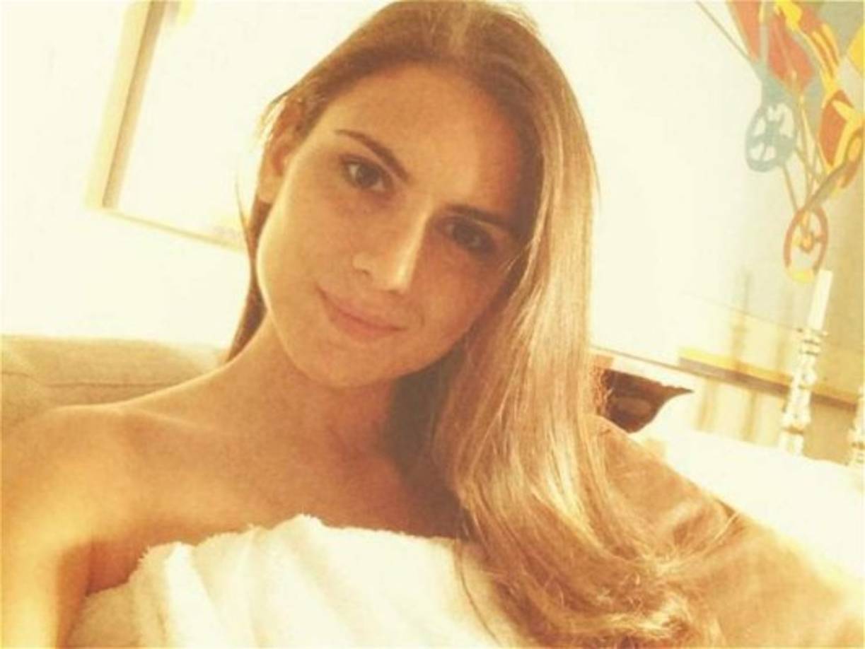 La joven también ejerce de modelo y recibe elogios por su belleza.