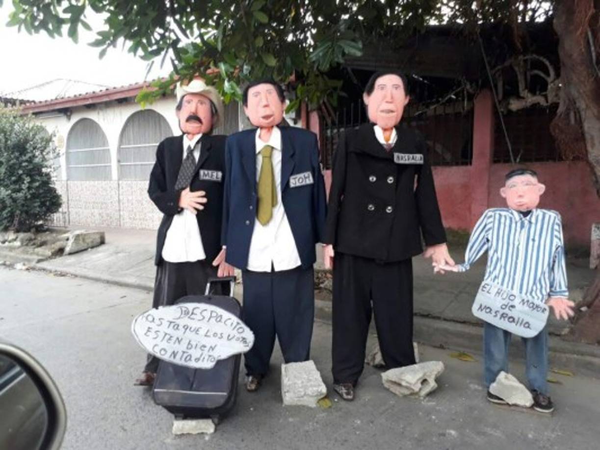 Los ciudadanos tienen preparados los monigotes con cohetes.<br/>'Despacito hasta que los votos estén bien contaditos'