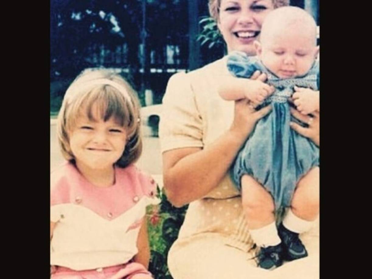 Ya en el 2000 inició su carrera como actriz y ha logrado trabajar en más de 15 novelas.