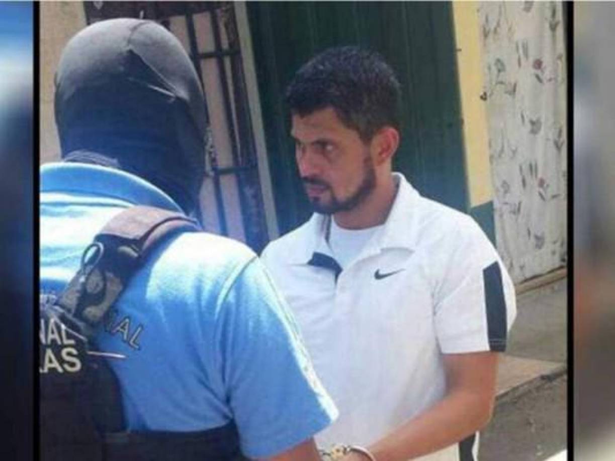 14. Ludwing Criss Zelaya RomeroFue extraditado el 13 de diciembre del 2016. El expolicía hondureño Ludwig Criss Zelaya Romero fue condenado a 12 años de prisión por delitos de narcotráfico en la Corte del Distrito Sur de New York, Estados Unidos.