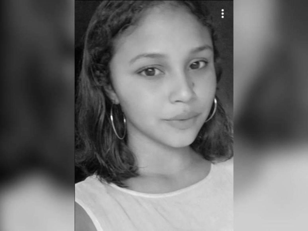 De momento se desconoce el motivo por el cual le quitaron la vida a estas dos jóvenes, así como la identidad y paradero de los responsables del doble homicidio.