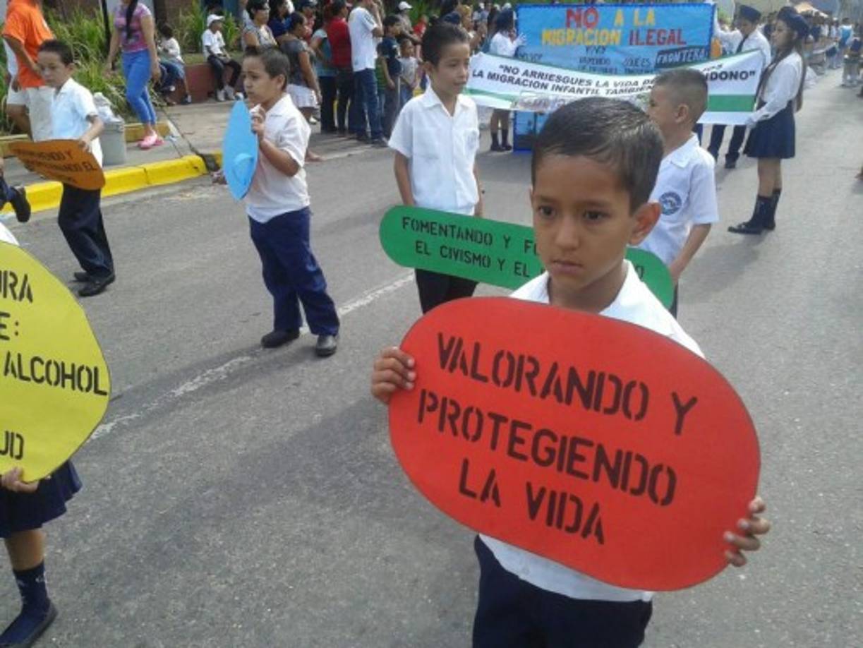 El valor de la vida también es recordado en los desfiles.