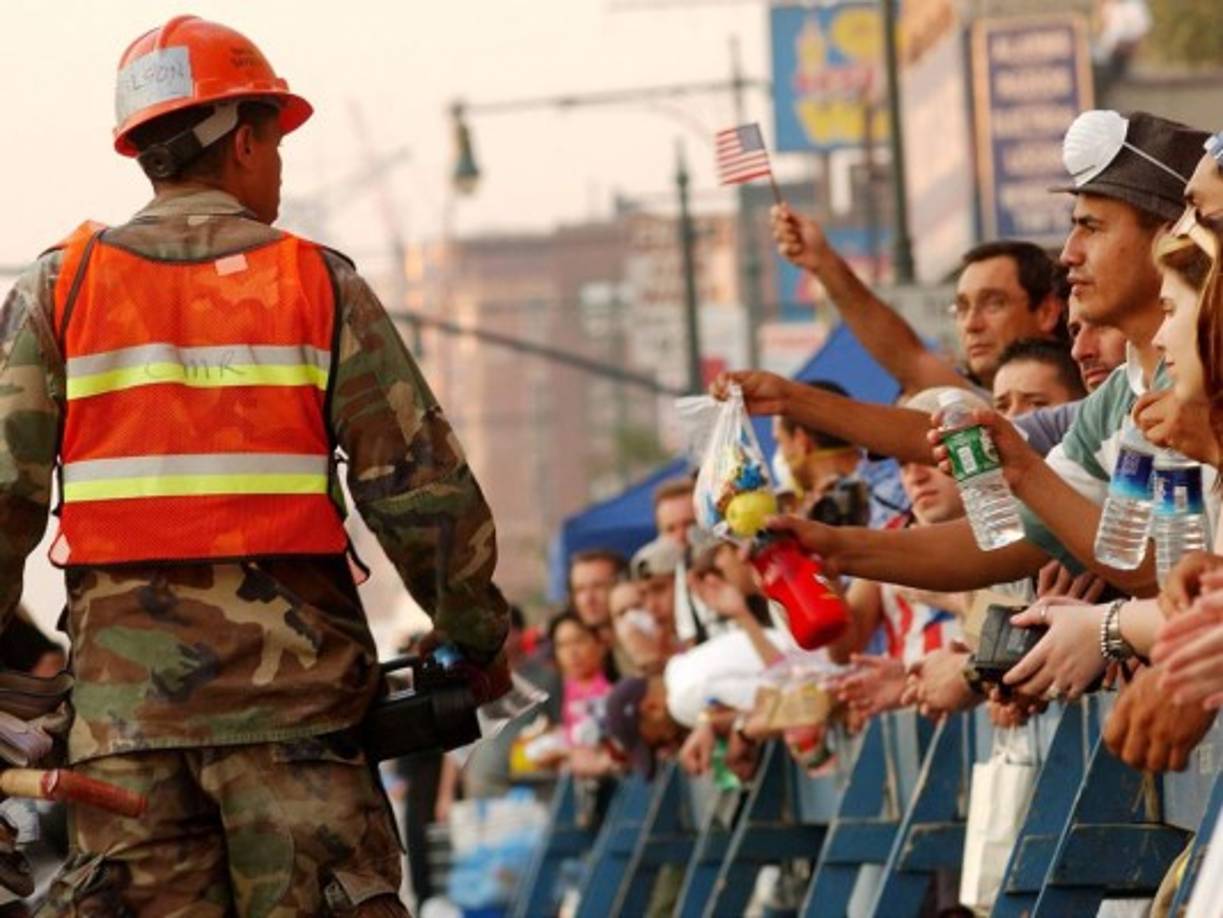 La solidaridad de los estadounidenses quedó demostrada en uno de los peores momentos de la historia de ese país.