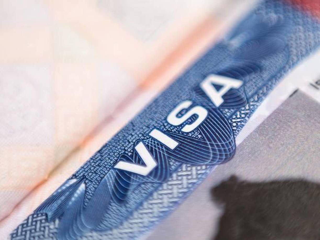 10. ¿Ha viajado o estado antes en Estados Unidos? Esta pregunta generalmente es para quienes renuevan la visa de turista es ahí donde deberá agregar el período durante el cual visitaron algunas de las ciudades de Estados Unidos.
