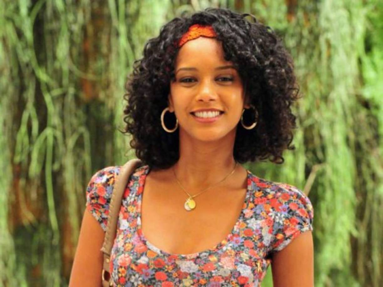 La ambiciosa producción que contó con 231 capítulos convirtió a la guapa Taís en una actriz de renombre, pues más adelante protagonizaría distintos proyectos.