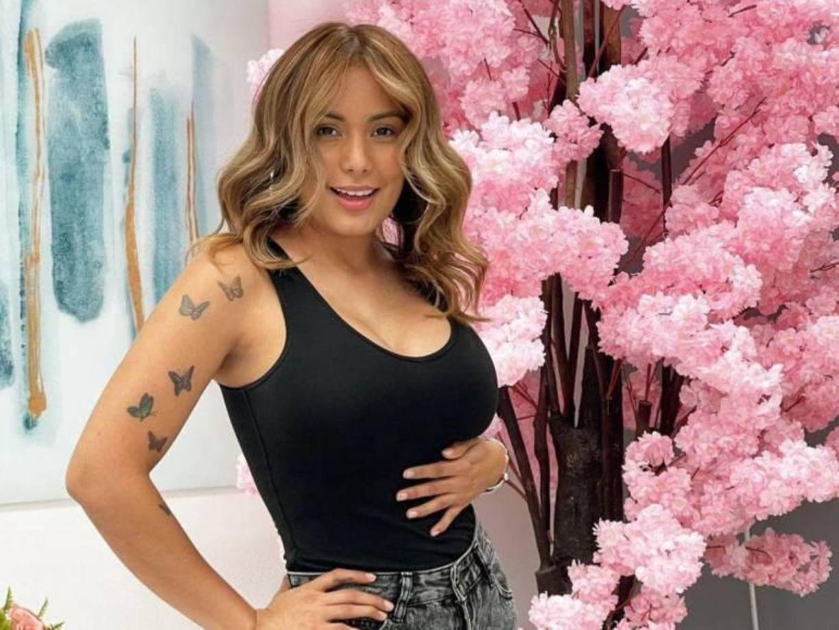 Tras siete largos años viviendo en los Estados Unidos, la joven presentadora de televisón vuelve a su tierra natal que la ha visto crecer de manera personal y profesional.