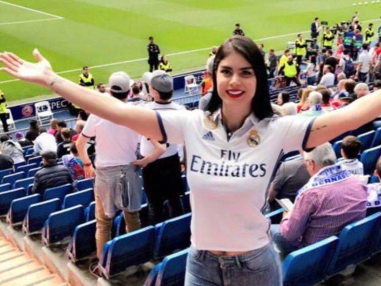 Revelan mensajes del celular de Martha Paola Salcedo, en los que presuntamente fue amenazada por Andrea Navarro, esposa de Carlos Salcedo.