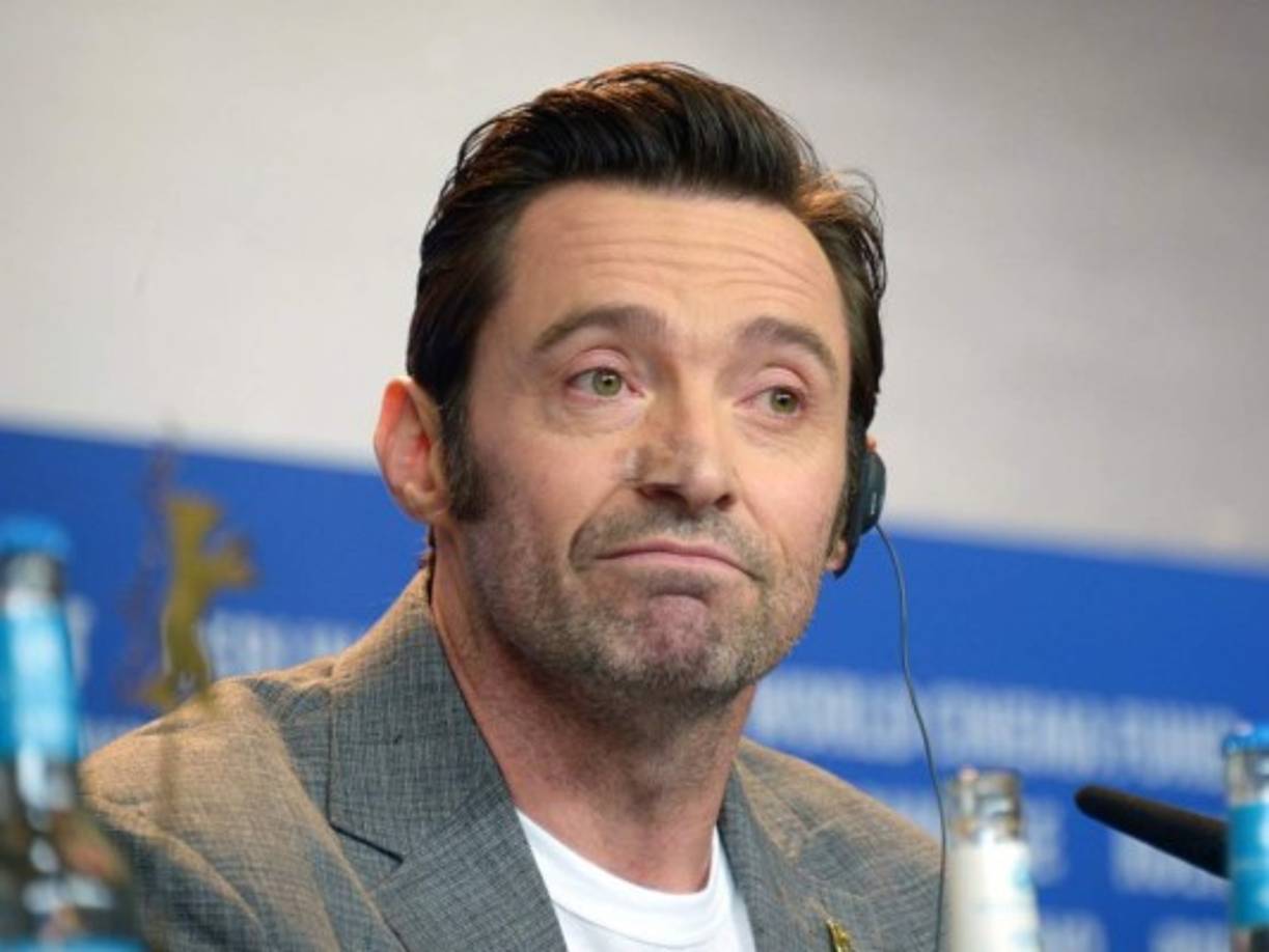 Añadió: 'Al día siguiente hubo un telegrama de Inglaterra. Mamá estaba ahí. Y luego eso fue todo. Papá solía rezar todas las noches para que mamá volviera’.