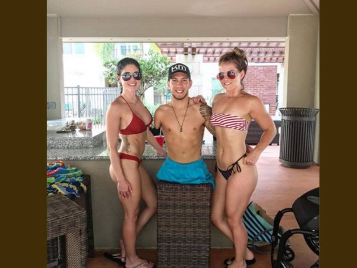 El joven estadounidense vive en Tampa, Florida y otro de sus sueños es trabajar como orador motivacional para transmitir su fuerza de voluntad y positivismo a las personas.