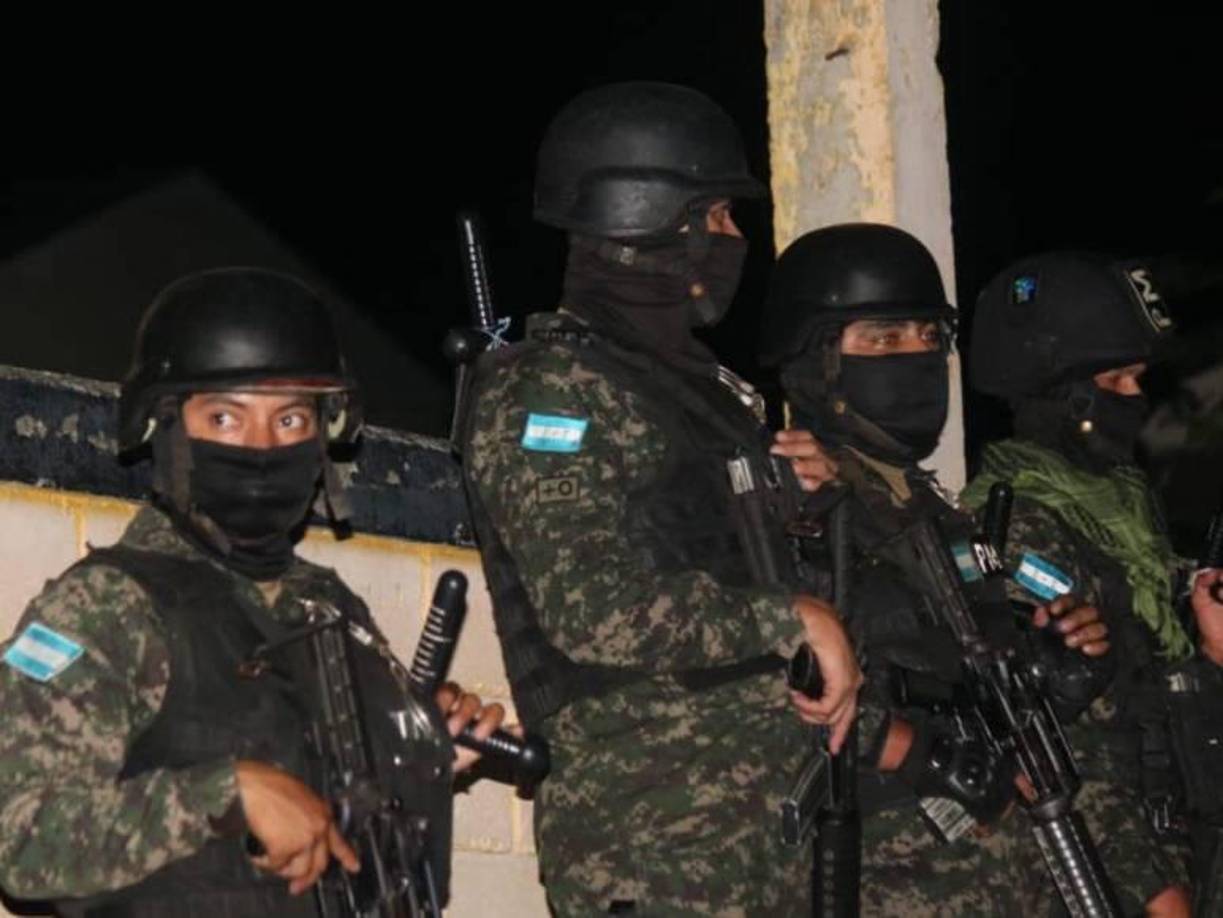 La intervención de las cárceles por parte de la PMOP fue ordenada por la presidenta hondureña, Xiomara Castro, un día después de la matanza de 46 mujeres el 20 de junio de 2023 en el Centro Femenino de Adaptación Social (Cefas), cercano a Tegucigalpa.