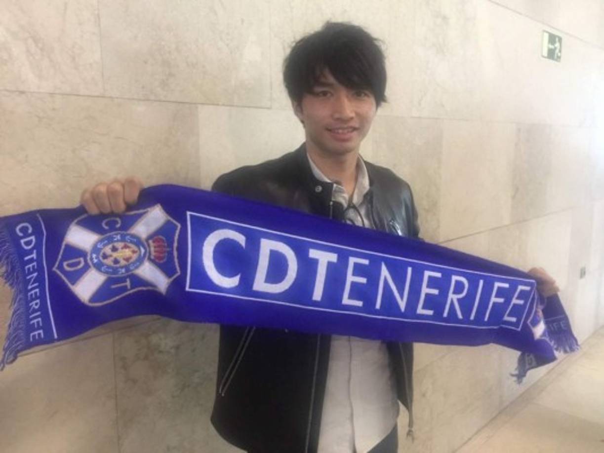 Gaku Shibasaki, nuevo jugador del Tenerife. El japonés, que saltó a la fama por sus dos goles al Real Madrid en la final del Mundial de Clubes, firma hasta junio de 2017.
