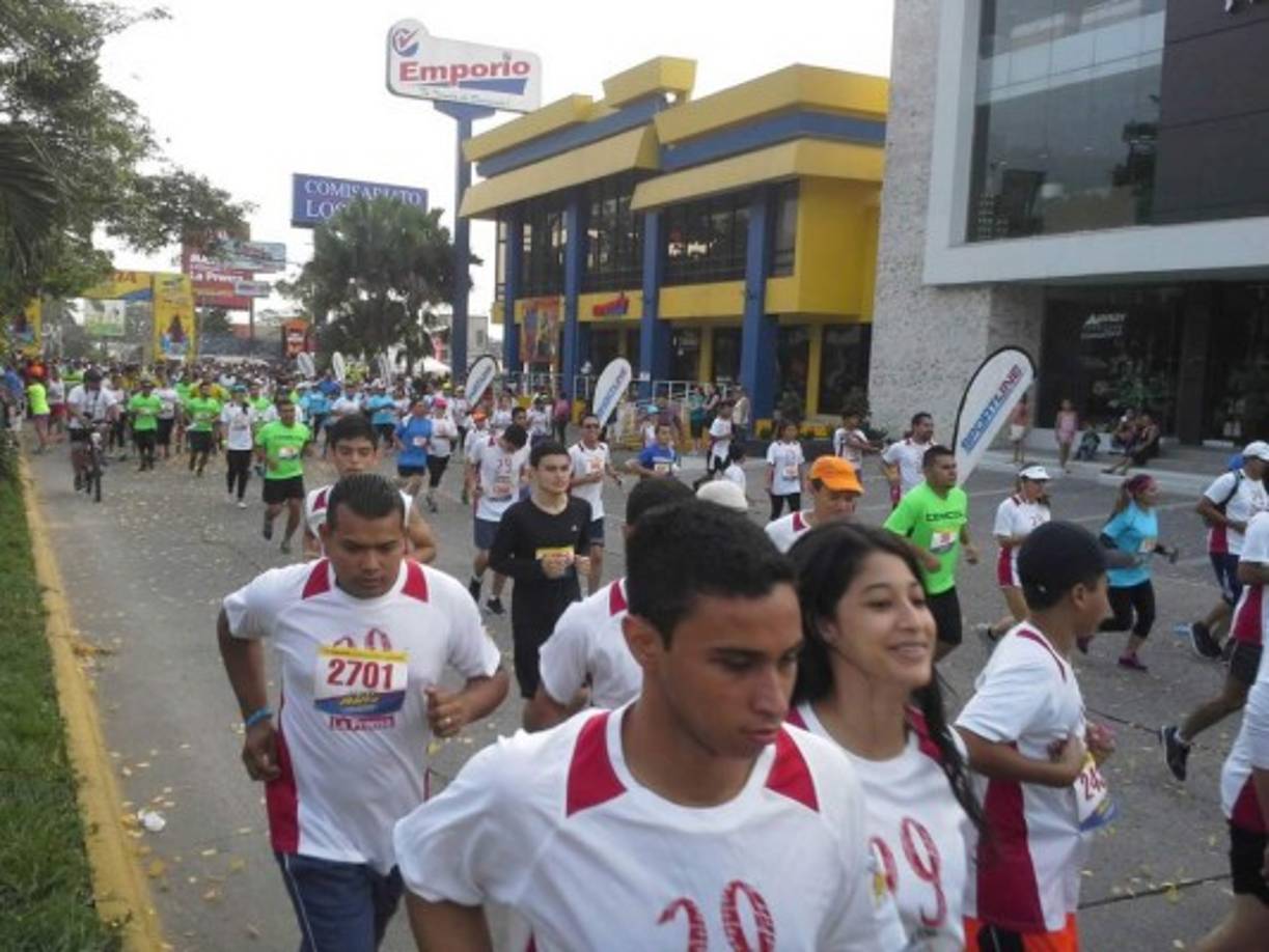 La Maratón se realiza cada año como previa a la Feria Juniana .