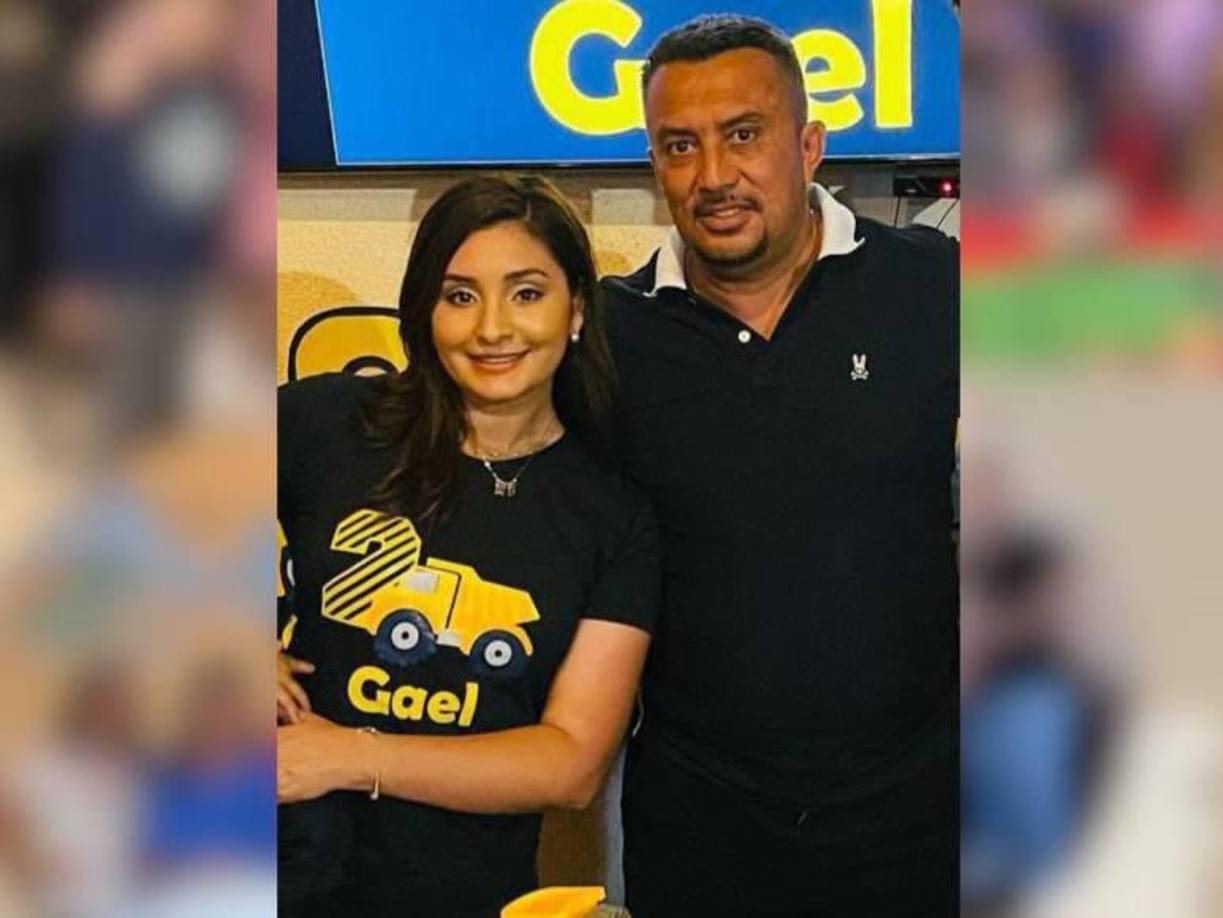 Desde ese día Rina Leal constantemente en sus redes sociales ha compartido fotografías y mensajes dedicados a su hermano. 