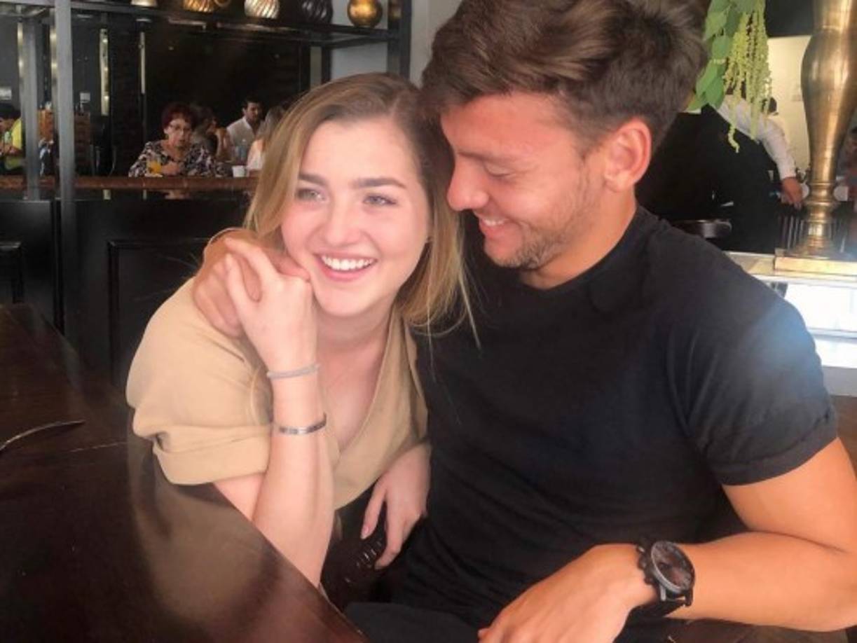 La intérprete de 'Ladrón' también destacó que su hija tiene una vida como cualquier otra adolescente y que sigue preparándose para lanzarse como cantante.