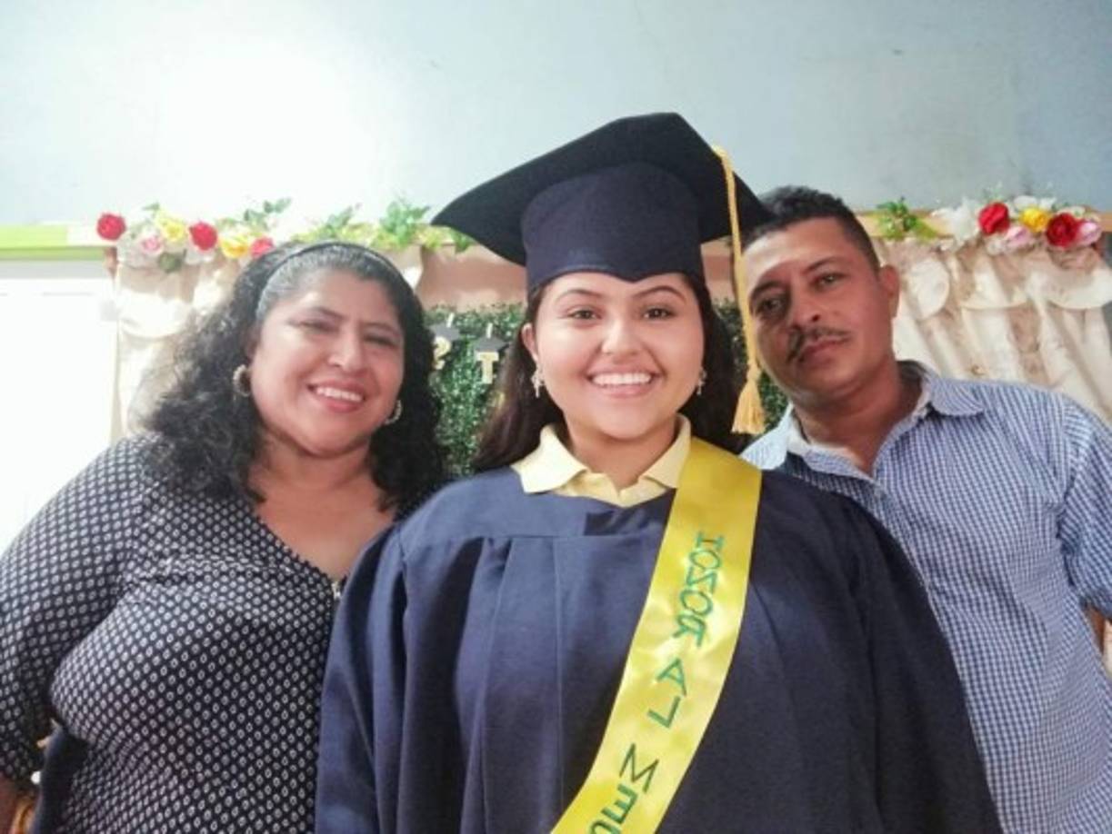 Gloria Cruz, Josselin y Eduardo González