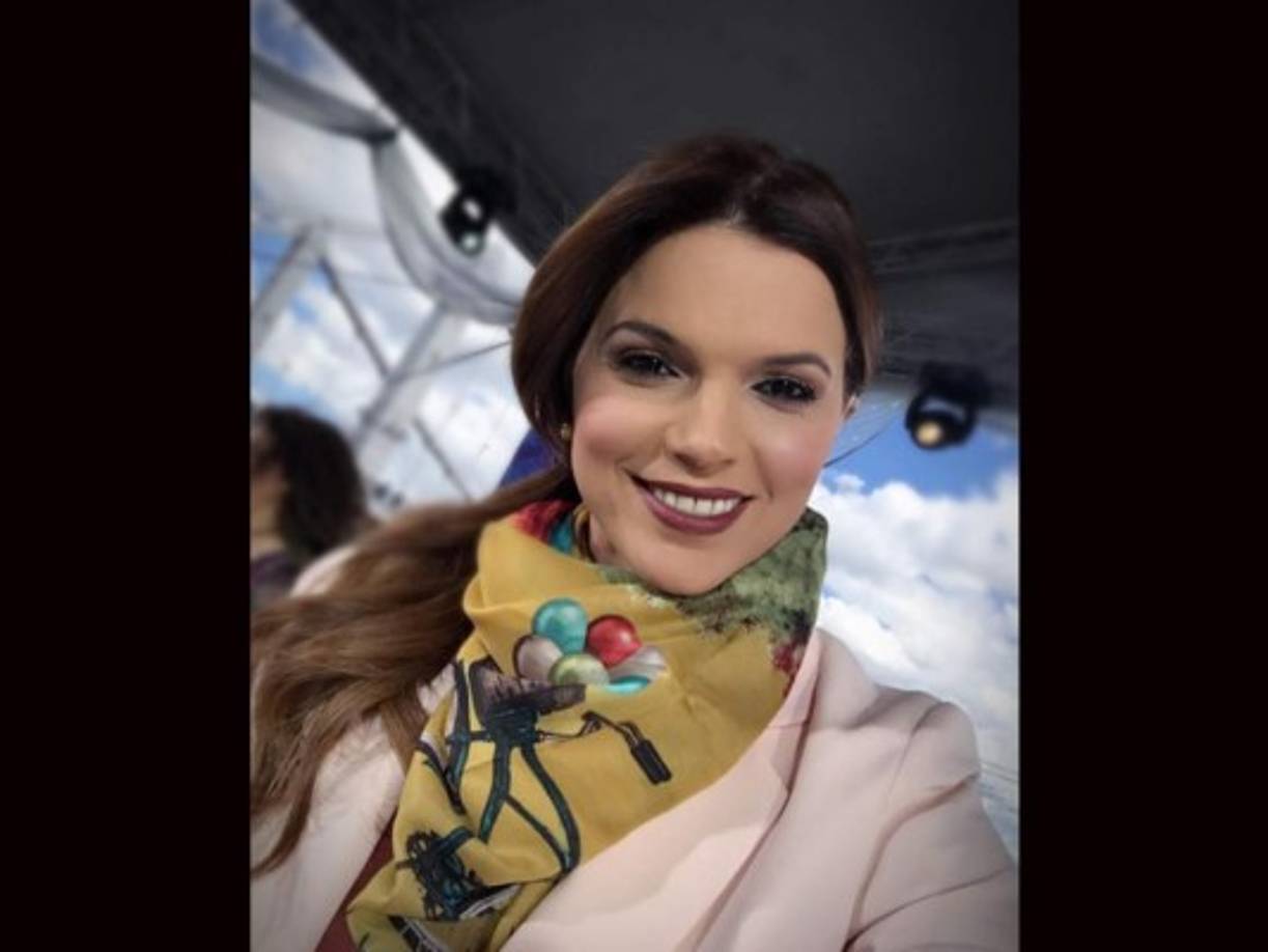 En noviembre 2016, después de un noviazgo de dos años se casó con Carlos García.