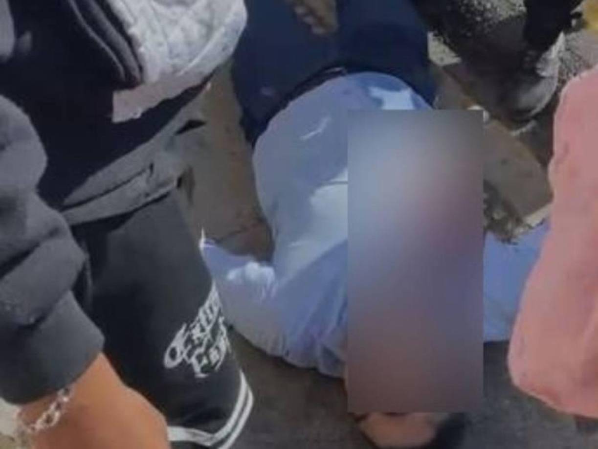 La víctima, un joven empleado bancario, falleció en el lugar luego de recibir un disparo durante una confrontación con otro conductor. La discusión se desencadenó después de que ambos vehículos colisionaran en la transitada avenida a eso de las 8 de la mañana.