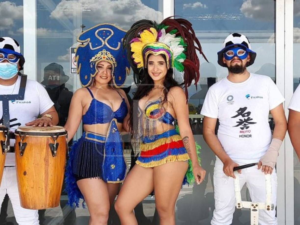 Estas chicas acapararon las miradas en la despedida de la Bicolor.