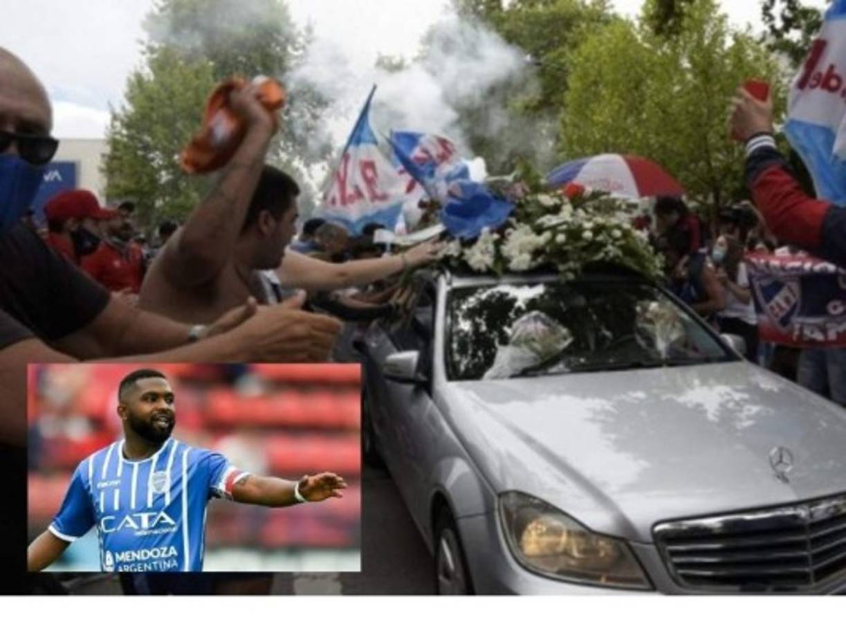 Cientos de hinchas del Club Nacional de Montevideo despidieron al goleador de 31 años, hallado muerto en su departamento de Mendoza, Argentina, el jueves.