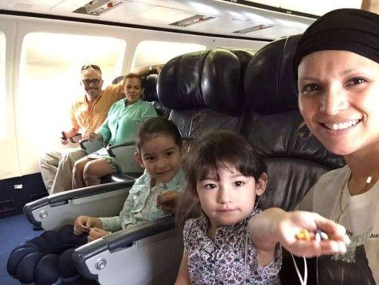 'Abuela, es Américo que viene a ver a las niñas', dijo Karla Estephany Rodríguez Luna. La respuesta de doña Josefina Martínez fue que lo dejaran pasar. Nada extraño, según explicó la mujer en la querella que casi una hora después interpuso contra el hombre en el Centro de Orientación y Denuncia, en Monterrey, México, y a la que tuvo acceso Univision Entretenimiento.