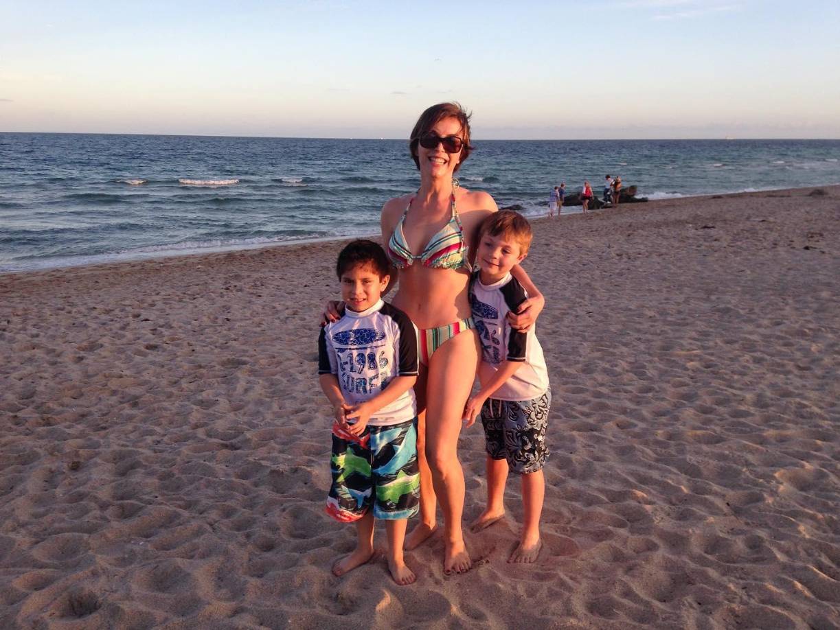 La estrella mexicana luce espectacular a sus 60 años. 