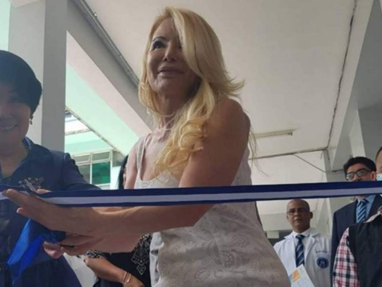 La exprimera dama ha sido bien recibida en Honduras, principalmente por su apoyo a la niñez y la familia.