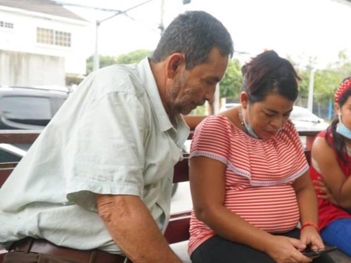 Josefa Bardales, madre de Zulma Paola, dijo que la niña tenía problemas de la vista, por lo que no estaba matriculada en la escuela y ese sábado salió junto a su otra hija de 8 años y un primito a jugar al río, pero horas más tarde solo regresaron dos niños, quienes avisaron que dos hombres se la habían llevado a Zulma.