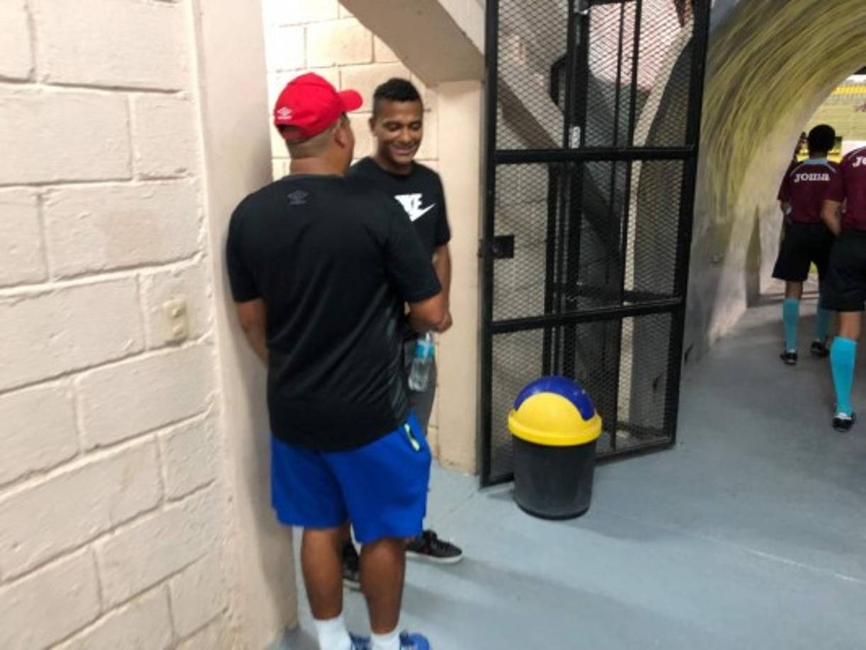 Ever Alvarado viajó a Comayagua tras jugar con la Selección de Honduras, pero no vio acción con el Olimpia ante el Platense.