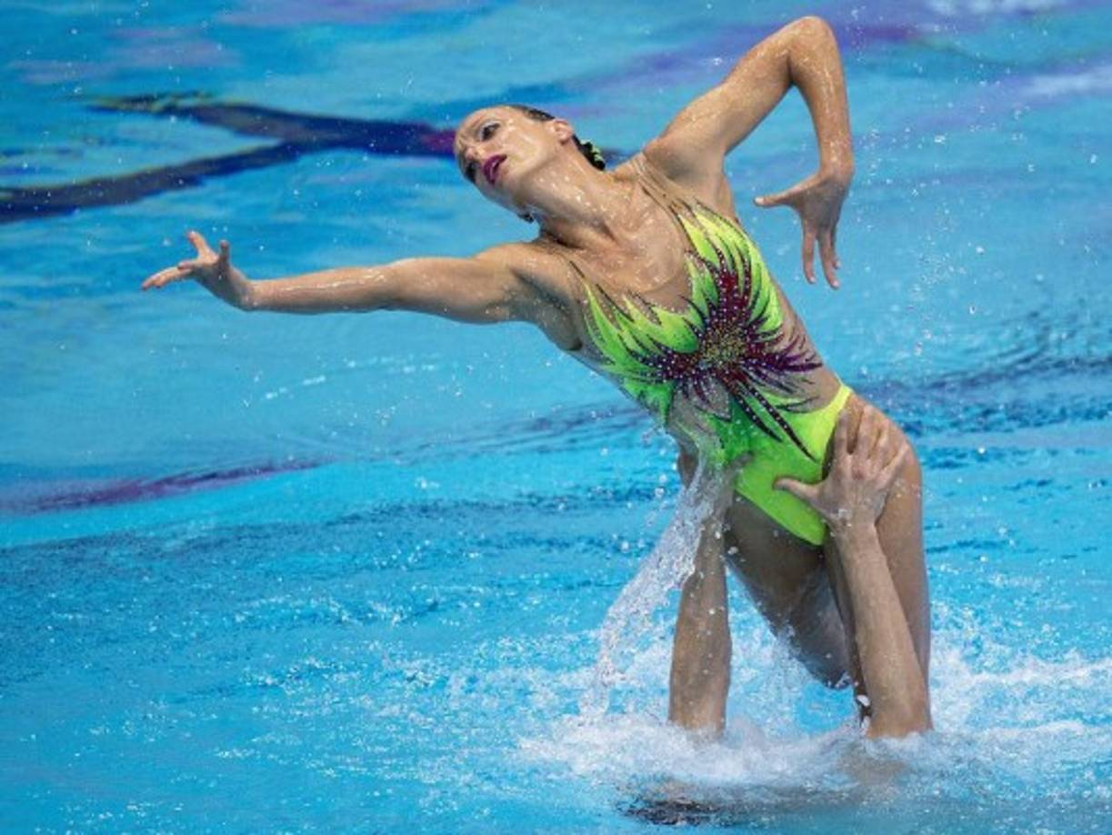 Mariangela Perrupato . Es una nadadora sincronizada italiana.