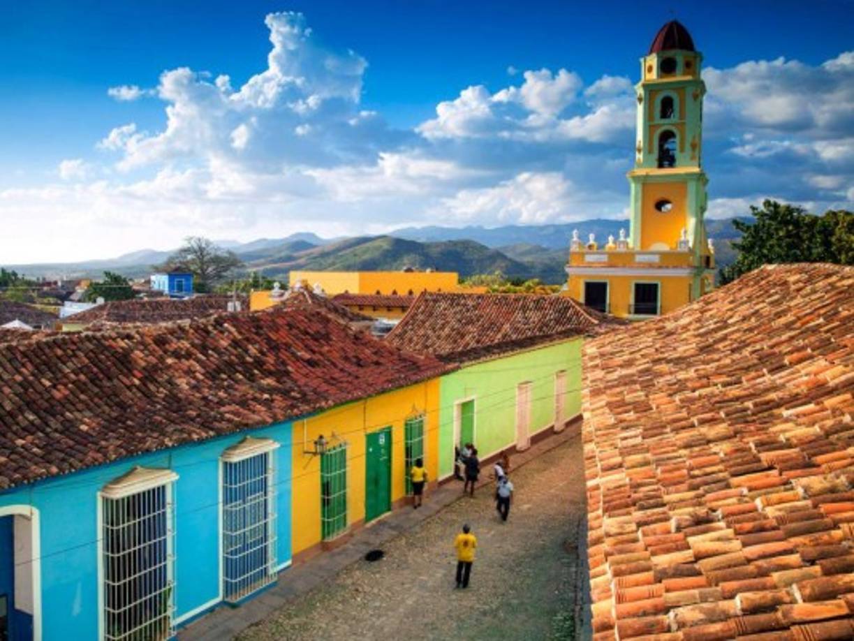 9. Trinidad, Cuba. Es una de las ciudades coloniales mejor conservadas de toda América, lo que le valió ser considerada patrimonio mundial de la Unesco en 1988. Fue fundada en 1514 por Diego Velázquez de Cuéllar en el centro de la isla de Cuba.