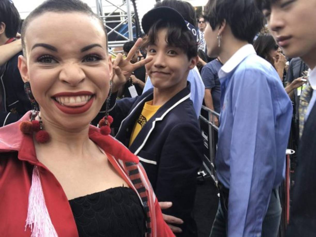 Su éxito Love Yourself: Tear rompe récords en YouTube.