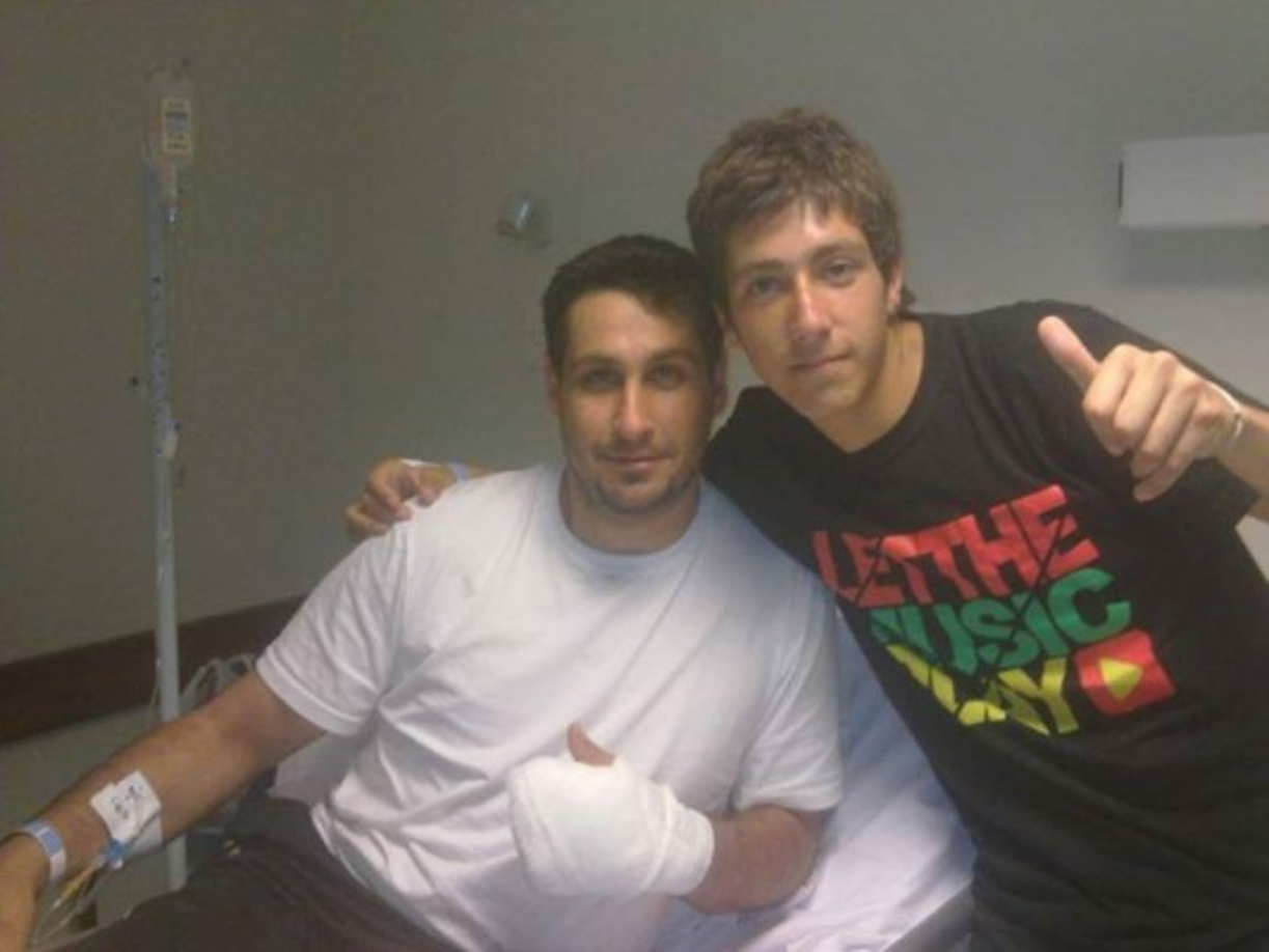 Tras la tragedia, Juan Obelar recibió el apoyo de familiares y amistades. Inclusive en Honduras la noticia conmovió a muchos.