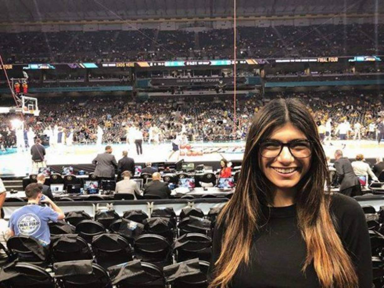 Mia también ha participado en numerosos comerciales deportivos.