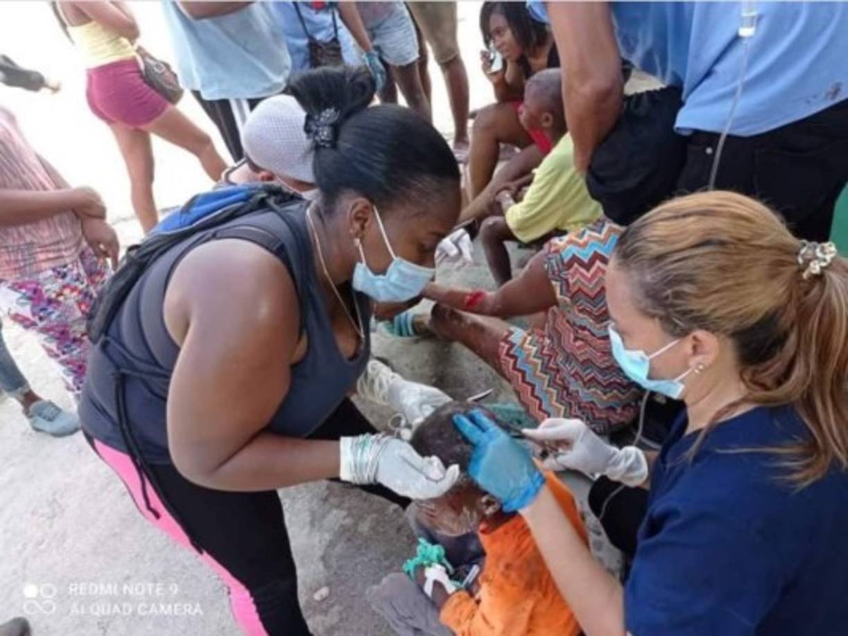 El presidente peruano, Pedro Castillo, dijo que su gobierno estará atento 'para brindar el apoyo necesario a la nación hermana con el fin de avanzar en unidad e integración fraterna'. <br/>