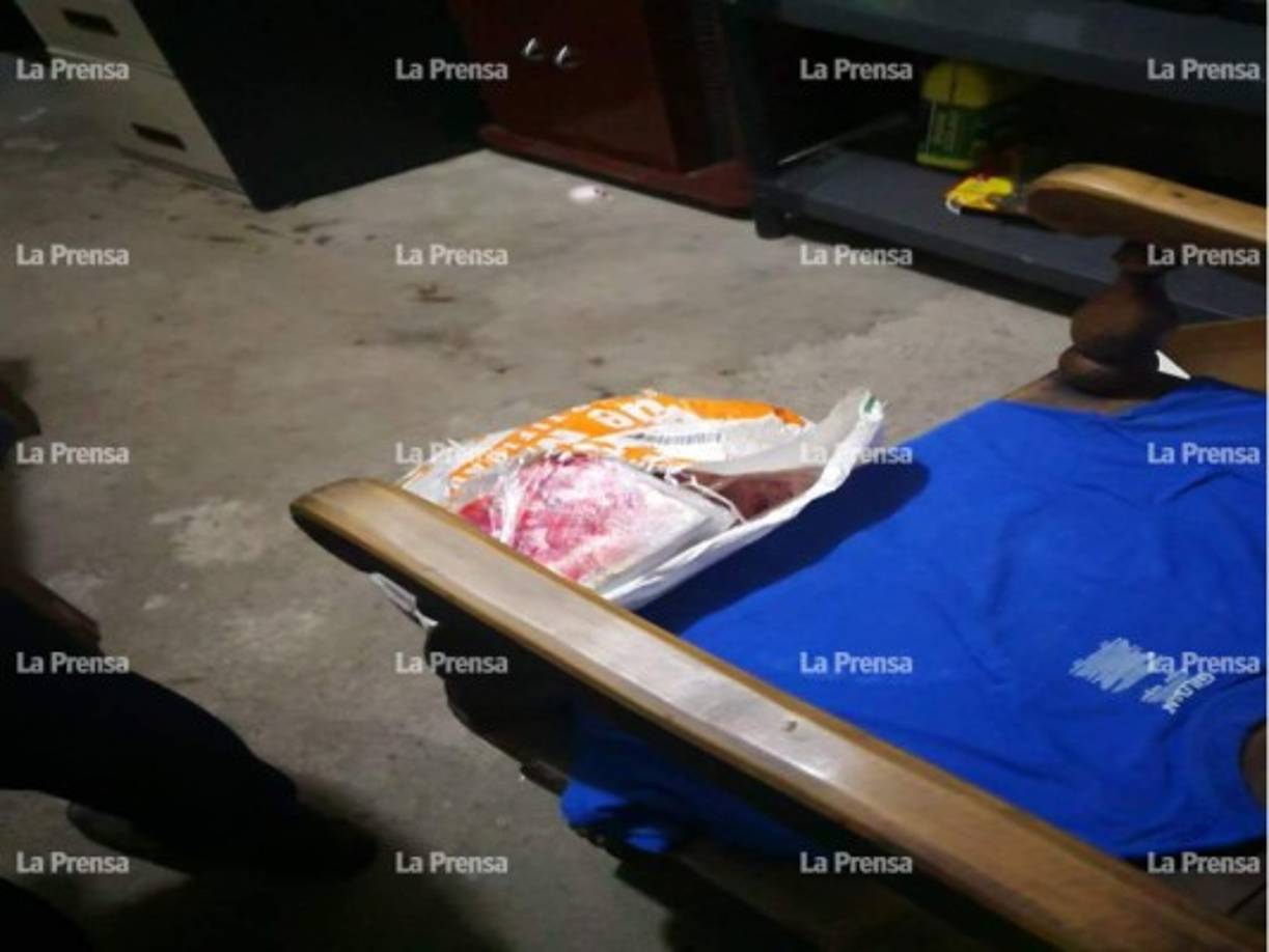 La Agencia Técnica de Investigación Criminal (ATIC) allanó el lugar desde las 06:00 am y encontró 362,800 dólares.