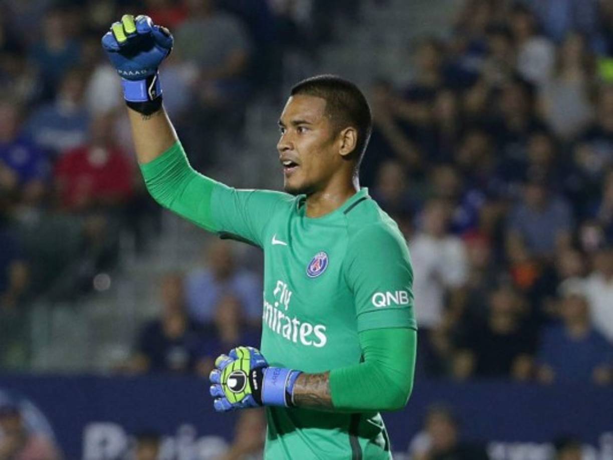 Informa el Corriere dello Sport que Alphonse Areola, guardameta del PSG, sería el sustituto de Alisson en la Roma si el brasileño acaba marchándose del club italiano.