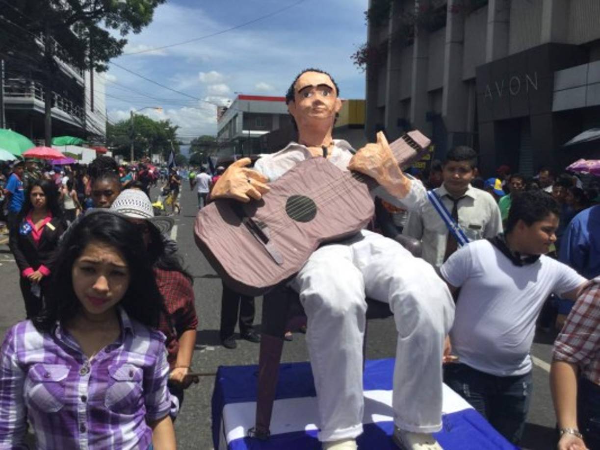 Con grandes espectáculos recordaron a Guillermo Anderson quien falleció tras perder su lucha contra un cáncer, pero que su música vivirá por siempre en los corazones de todos los hondureños.<br/>