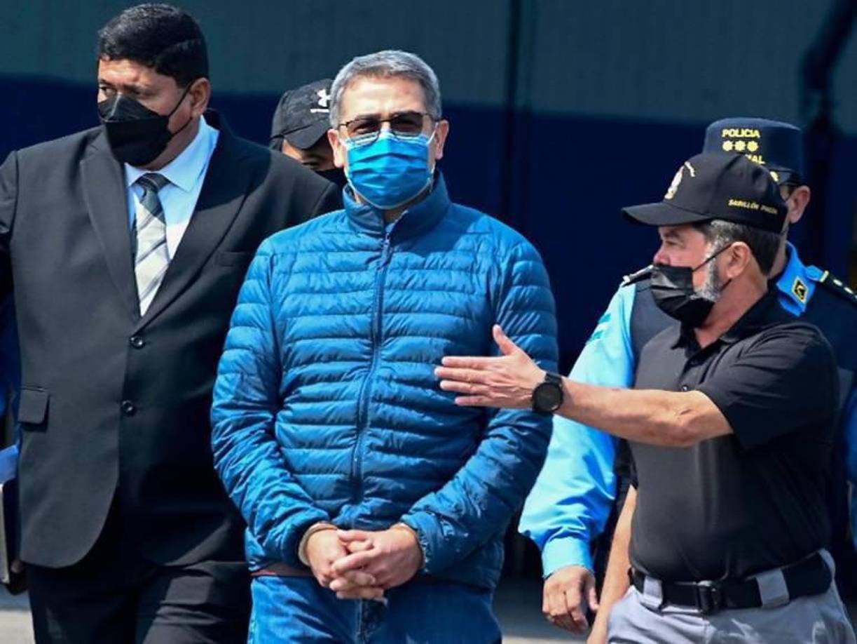 La cárcel alberga a hombres y mujeres de todos los niveles de seguridad a la espera de juicio o de ser sentenciados, ahora mismo por, ejemplo, aloja al fundador de la plataforma de criptomonedas Sam Bankman-Fried, condenado por fraude, y al rapero P. Diddy, acusado de abusos sexuales.