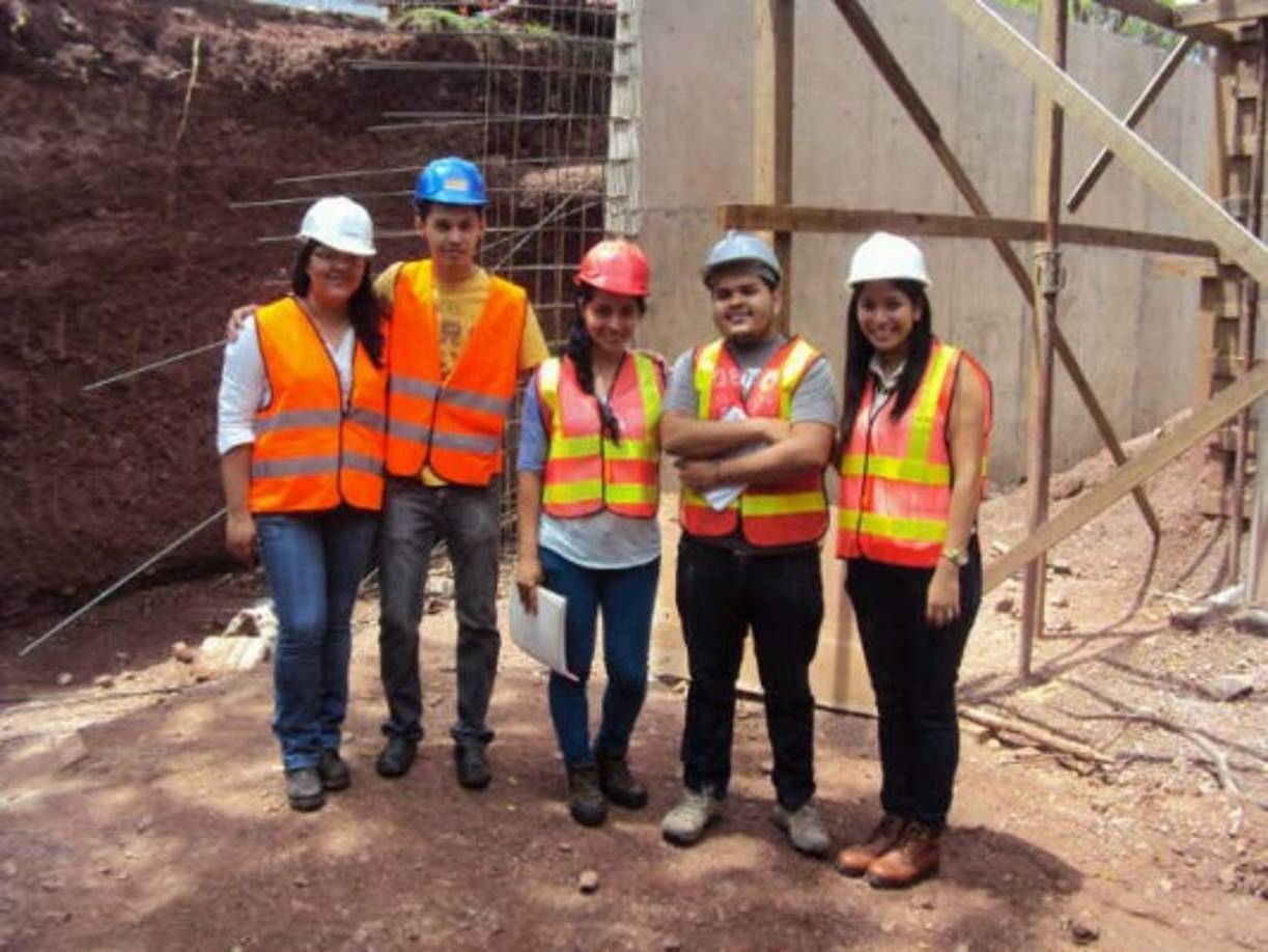 Su sueño de ser arquitecta estaba casi por concluir, estaba en trámites finales para obtener el título en la Unah en Tegucigalpa.