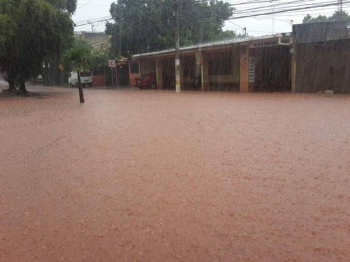 Las lluvias afectaron varios sectores de Tegucigalpa.