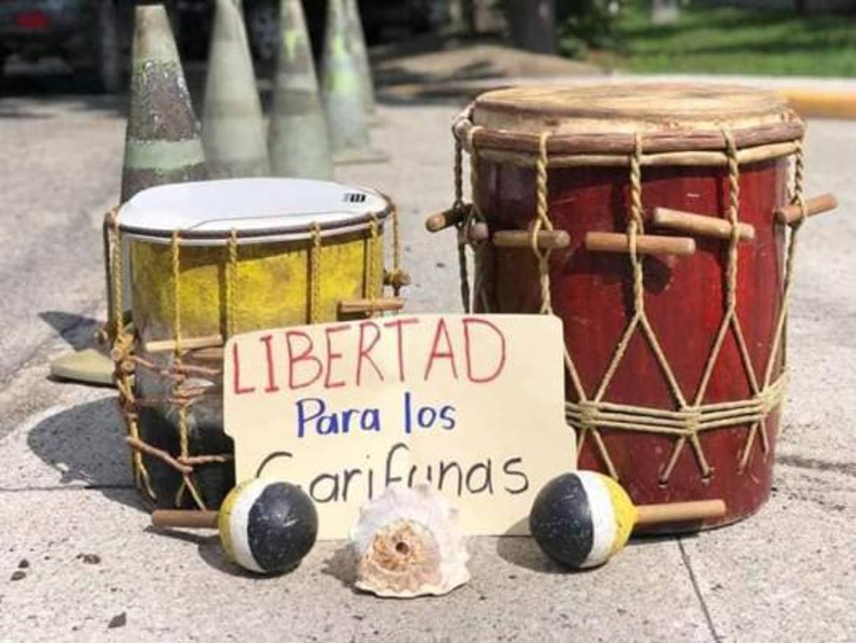 Por su parte, organizaciones de derechos humanos, tanto nacionales como internacionales, han mantenido el caso en la palestra pública. La CIDH solicitó al gobierno hondureño establecer el paradero de los desaparecidos y fijó plazos para informar sobre los avances en la búsqueda.