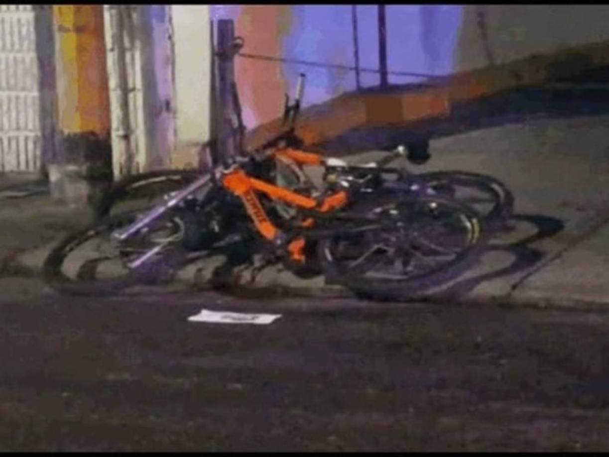 'Cuatro delincuentes que se conducían en motocicletas les querían robar sus bicicletas', indicó la Policía Militar del Orden Público (Pmop).<br/>