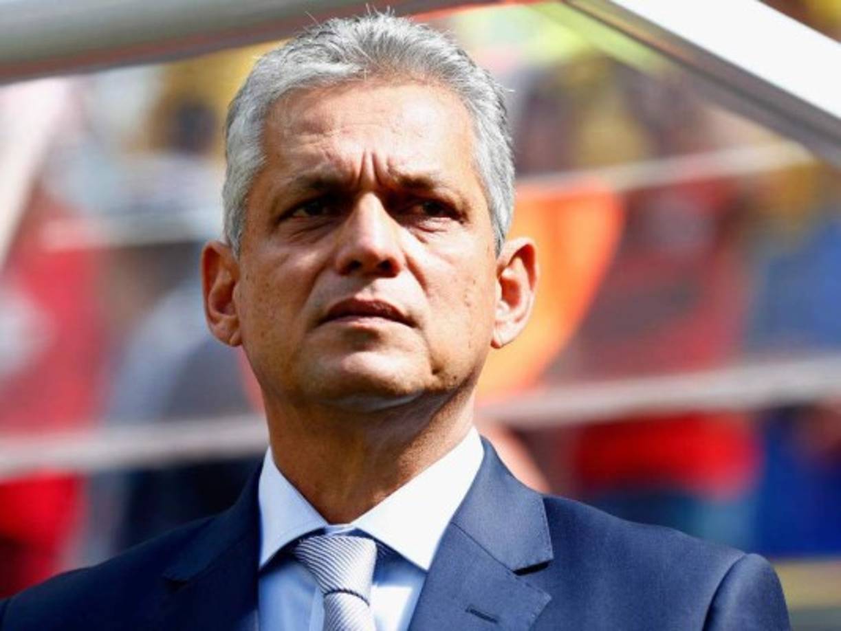 Reinaldo Rueda reconoció hace un par de días el interés de la selección de Chile de contar con sus servicios para tomar el mando del equipo. 'Estoy comprometido, tengo contrato y estoy con una ilusión con Flamengo', dijo el estratega.